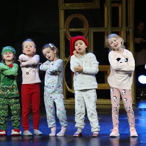 SDH3 - 17:15-18:00 - ONSDAG - SANG & DANS  4 - 5 år