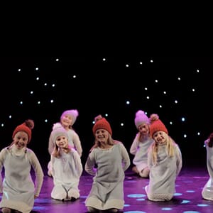 SDF3 -  16.30-17.15 - TORSDAG - SANG & DANS 4 - 5 år